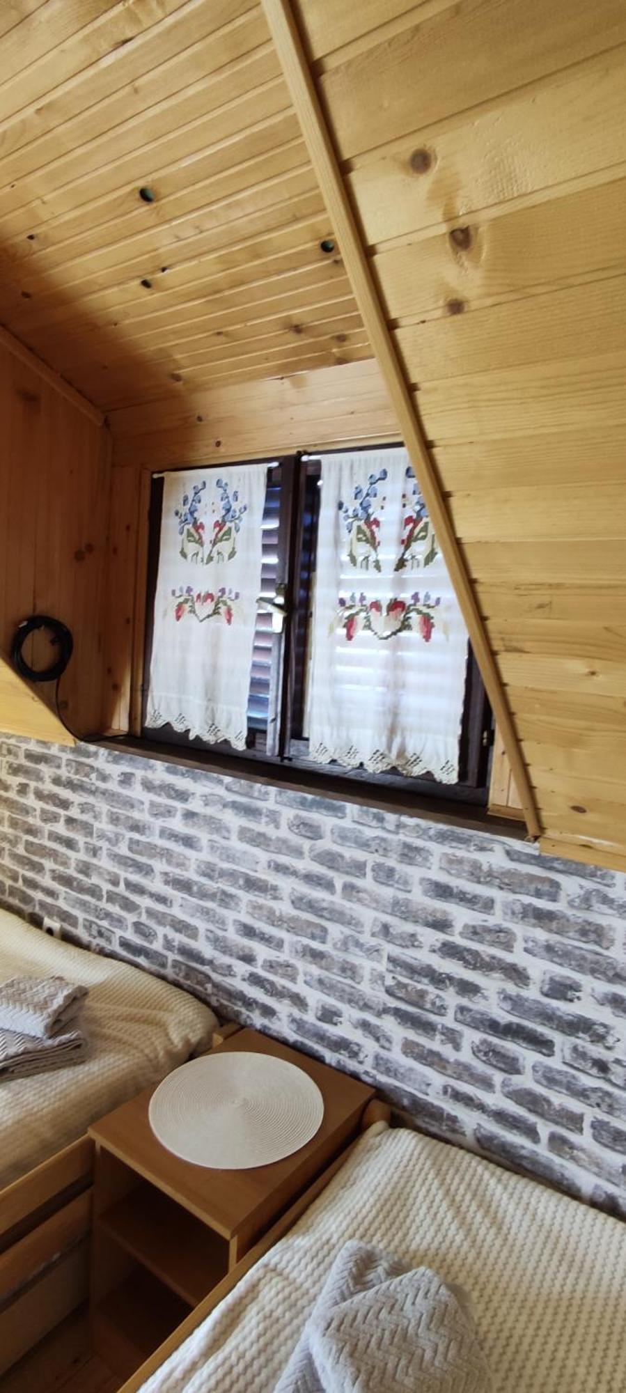 Готель Uki & Sofi Mountain House Копаоник Екстер'єр фото